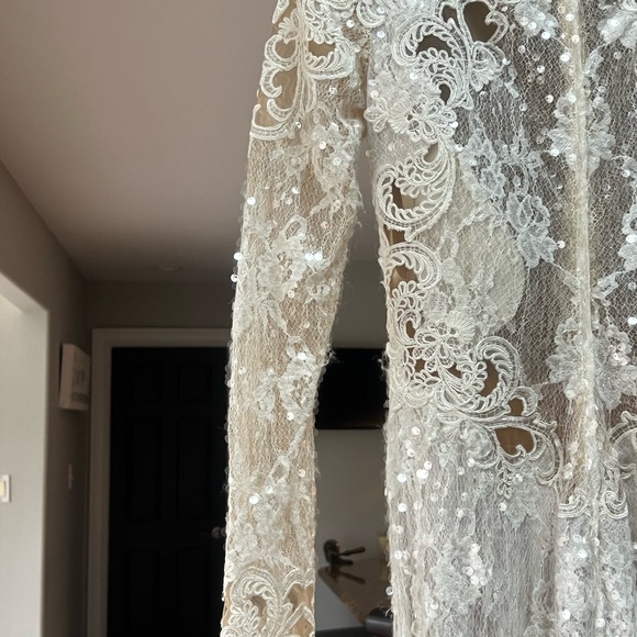 BERTA Bride Wedding Gown - Picture 11 of 17